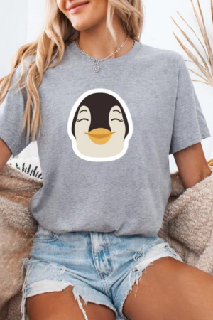 Penguin Head Happy Beak Flat Sticker T-Shirt