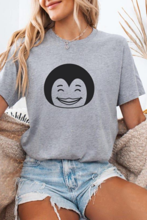 Penguin Joyful Head Muzzle Stroke T-Shirt
